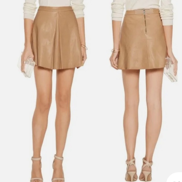 Alice + Olivia pleated lamb skin skirt - Picture 2 of 7